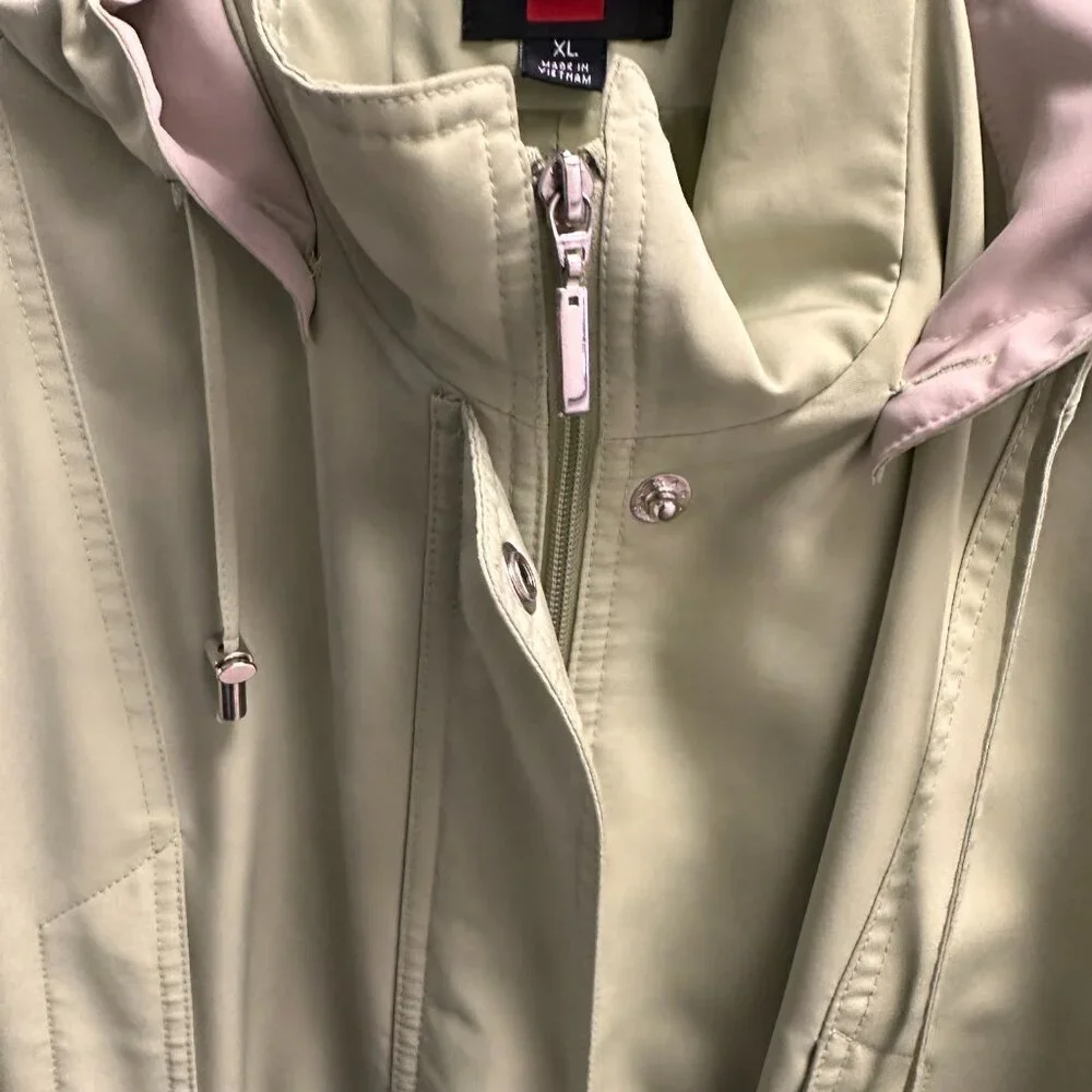 Green, Raincoat, Trenchcoat - Picture 7 of 12